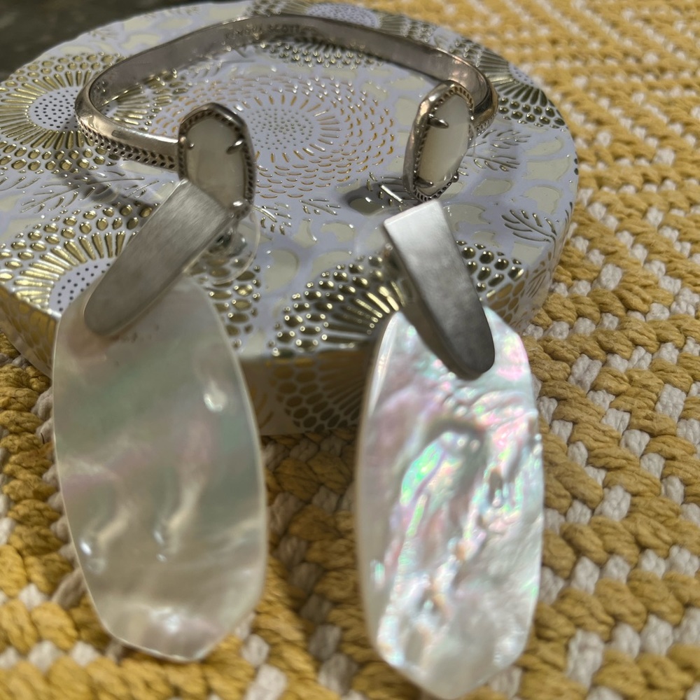 SET! Kendra Scott Earrings and Bracelet
